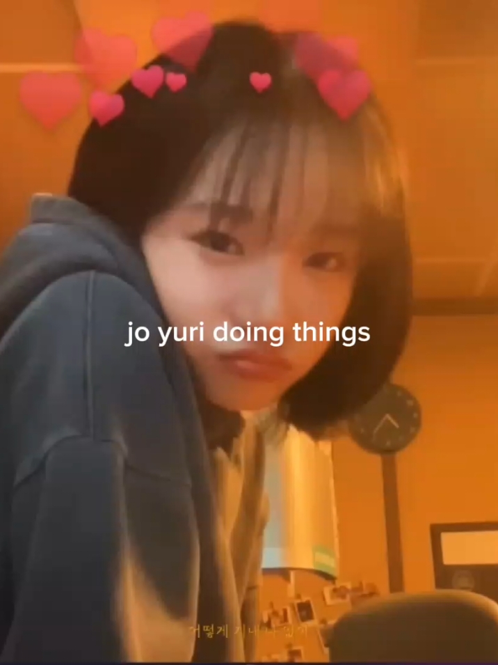 my busy girl #joyuri #izone #squidgame2 