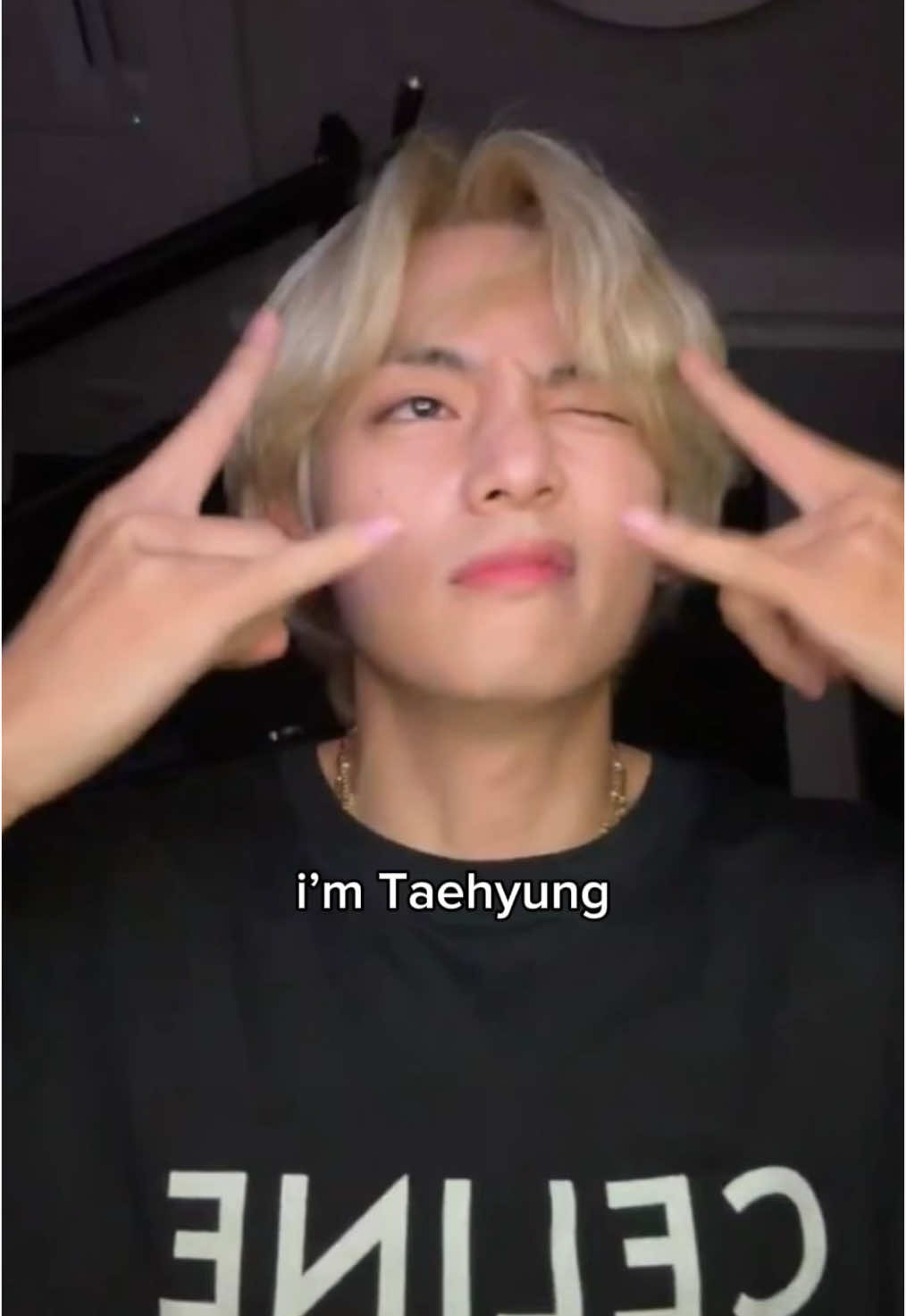 Taehyung says and army does #bts #taehyung #v #tae #kimtaehyung #jungkook #rm #namjoon #jin #jimin #jhope #yoongi #suga 