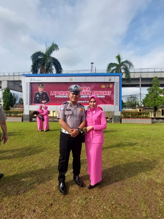 selamat atas kenaikan pangkat setingkat lebih tinggi syg #naikpangkatpolri @Aan 