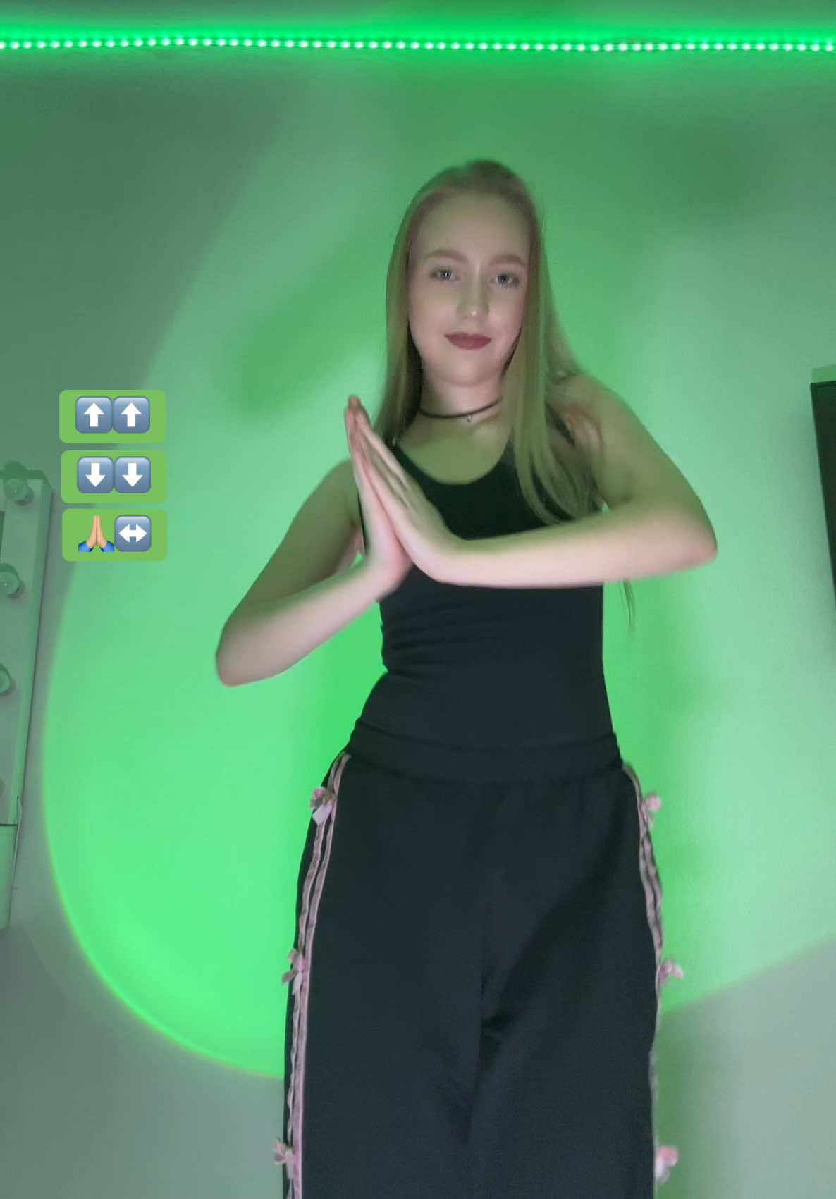 [тгк: ksukap8] [inst: kassia.k5] #tutorial #Ксюмба #dance #trends #wakawaka #shakira #newtrend 