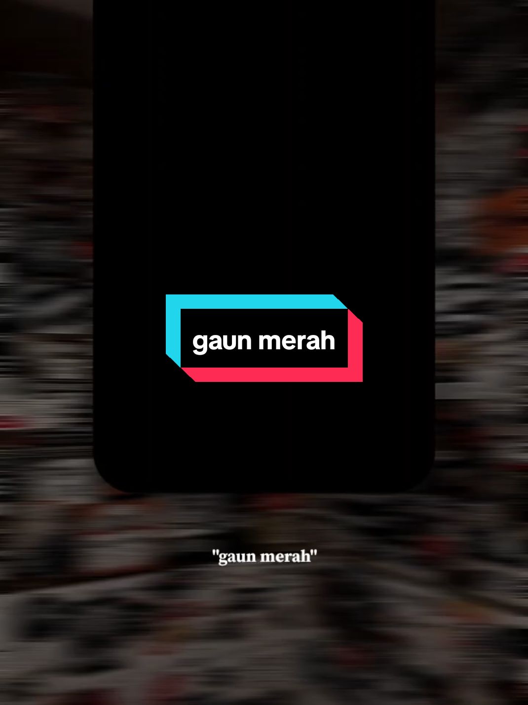 gaun merah@fadliikumis #overlay #overlaylyrics #liriklagu #gaunmerah #viral #beranda #tiktok #fyp #fypシ゚ #xybca 