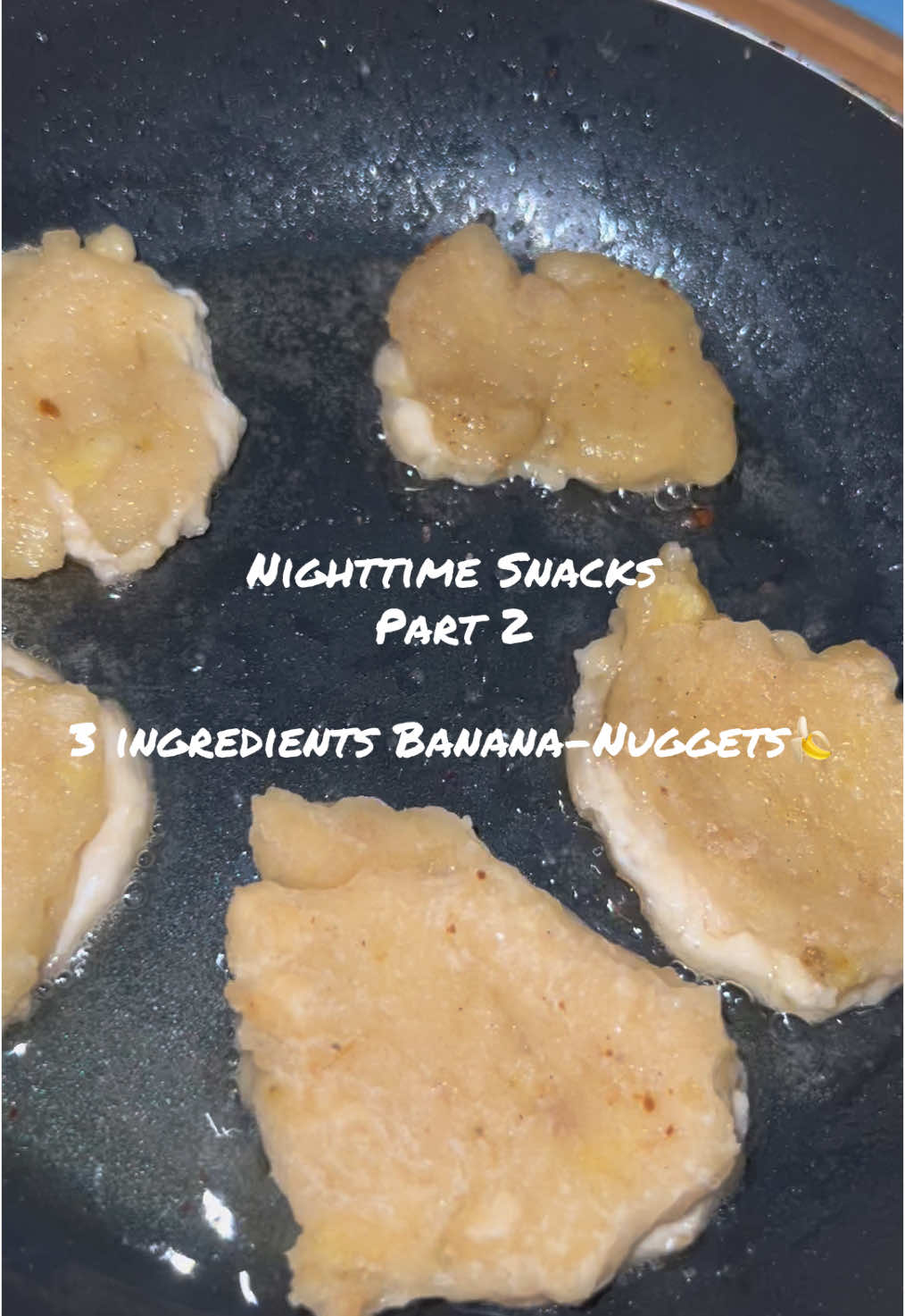 Another of my night time snacks I came up with having munchies 😄 • • • #food #Foodie #snacks #healthy #fastfood #snackidea #easysnack #gymgirl #Fitness #sugar #banana 🍌