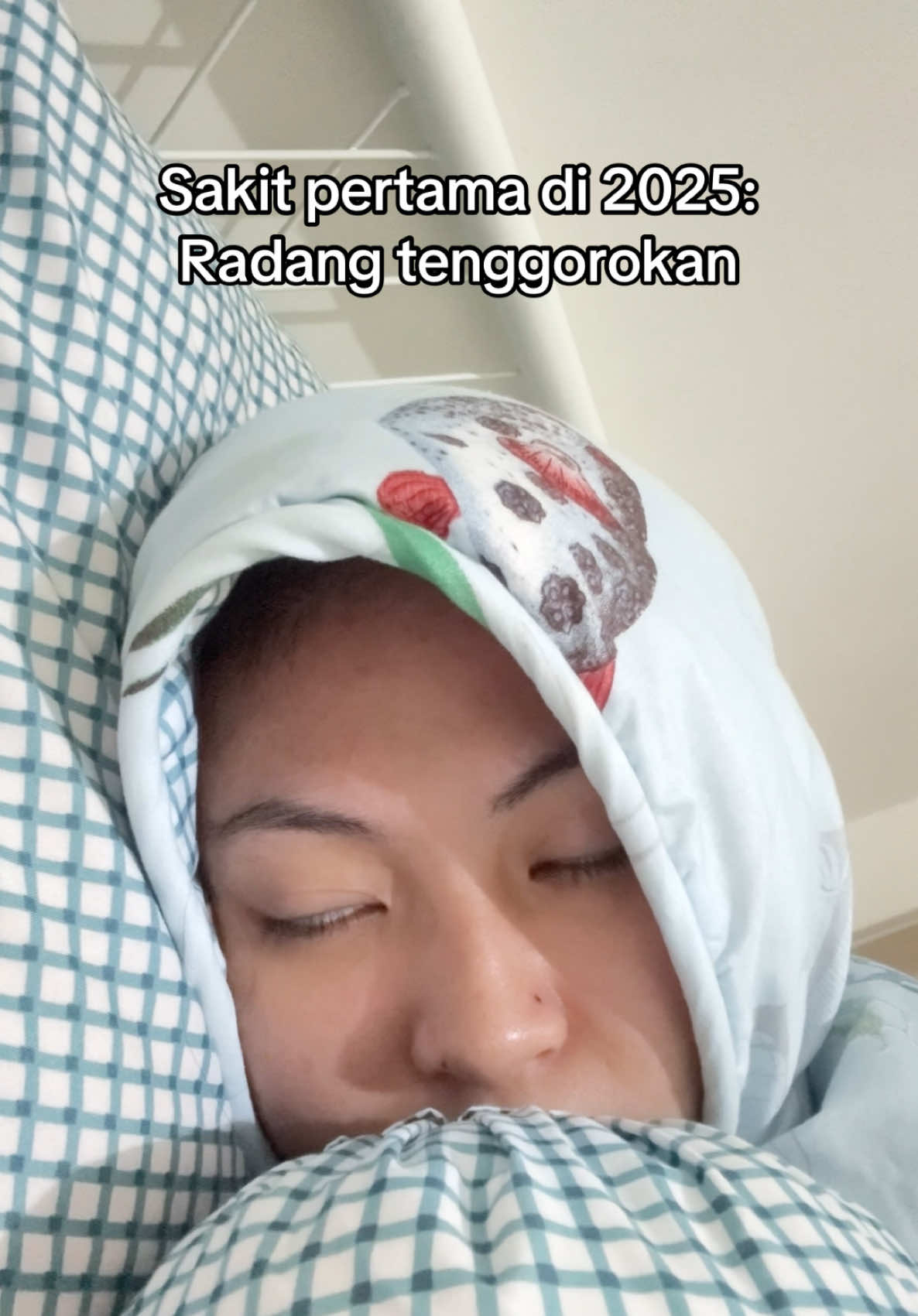 Bangun tidur badang meriang trs sakit nelen 🥴. Adakah yg sama? Wkwk #radangtenggorokan #sembuhkanlahyaallah #tahun2025 