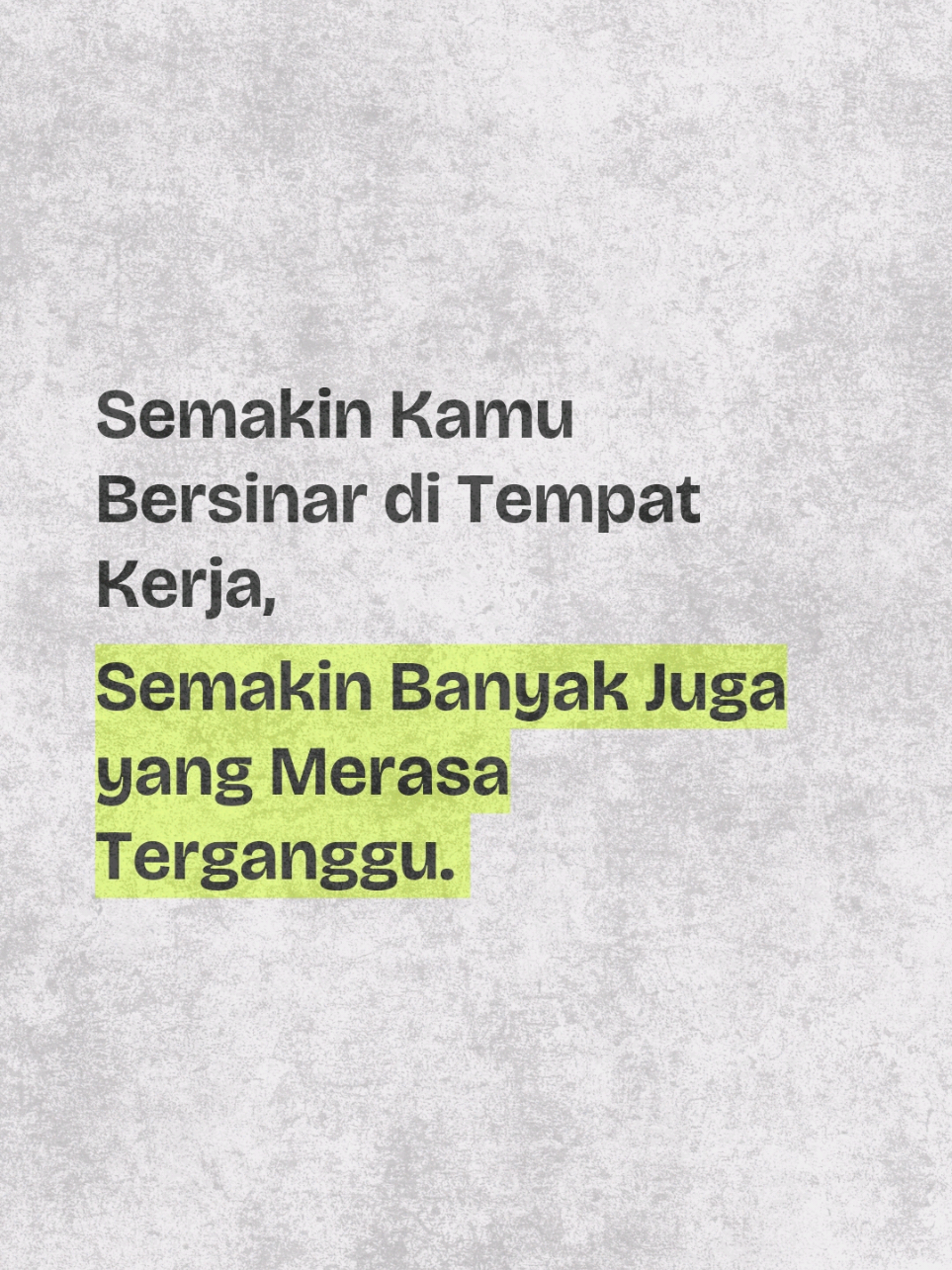 Prestasi besar sering bikin iri. Tapi itu bukti kamu di jalur yang benar!  🌟 Tag temanmu yang harus tetap semangat di tempat kerja! 📌 Save untuk motivasi saat butuh! 🔔 Follow untuk lebih banyak tips dan insight menarik seputar karir! #karir #selfdevelopment #pekerjaan #pengembangandiri #psikologi #kantor #produktivitas 