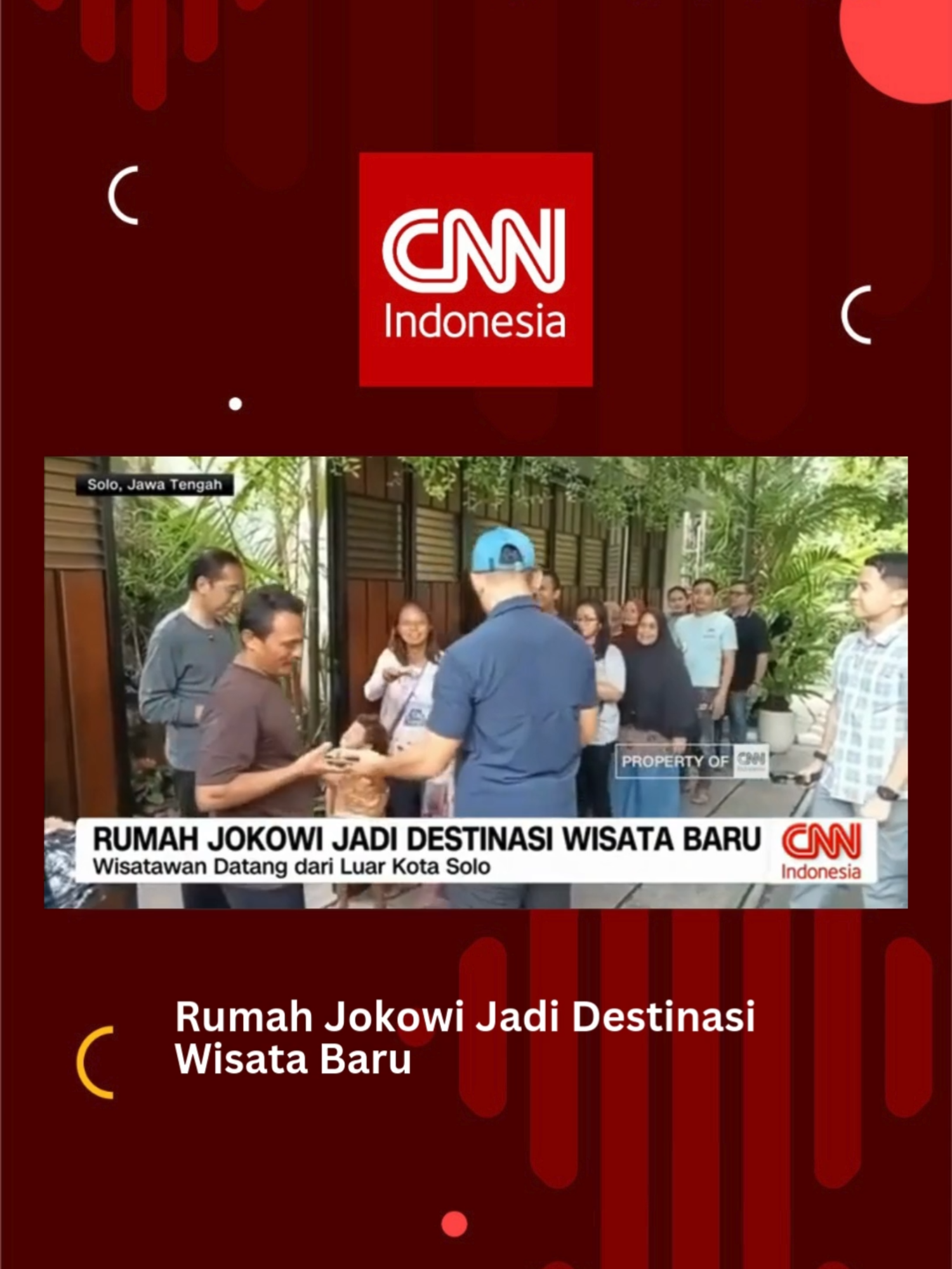 Libur Natal dan Tahun Baru kali ini dimanfaatkan wisatawan yang datang ke Solo untuk mengunjungi rumah Presiden Ketujuh, Joko Widodo. Wisatawan rela antre berjam-jam untuk bertemu Jokowi. #WisataSolo #RUmahJokowi