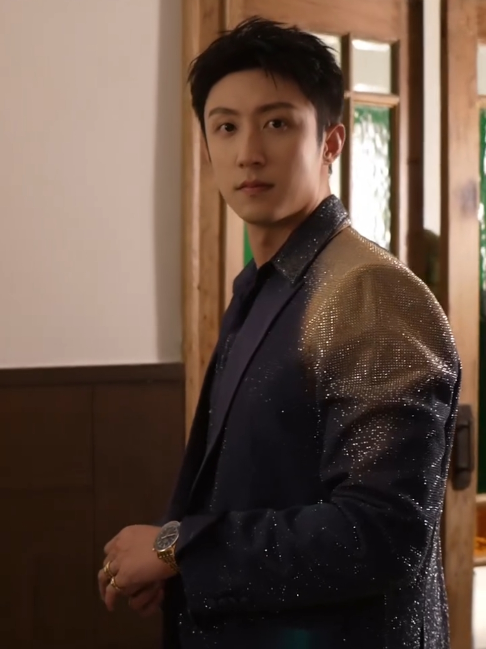 หล่อที่สุด🤩🐳💙🤟#huangjingyu #หวงจิ่งอวี๋ #johnnyhuang #boss黃景瑜 