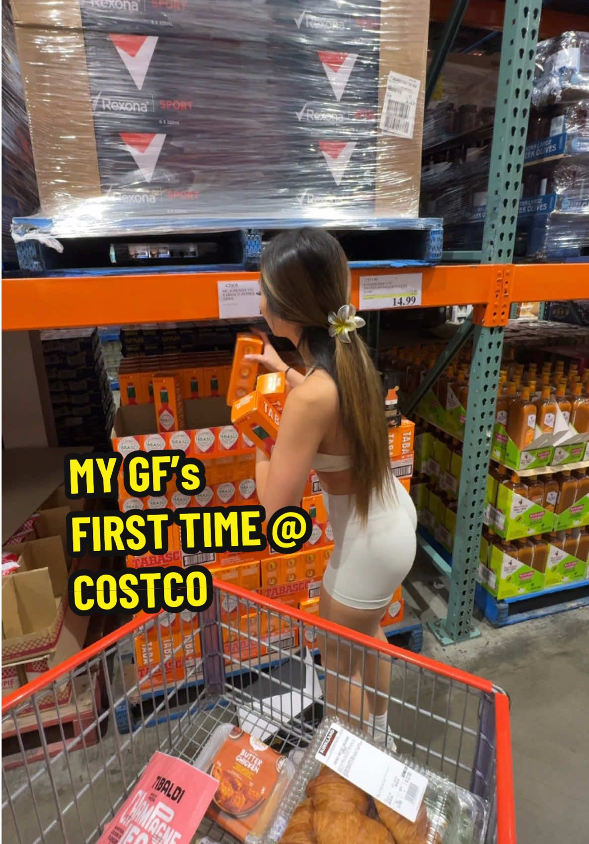 safe to say that she loved costco and that we will be back every week 😂  @viv #fyp #costcofinds #couplestiktok #couplescomedy 