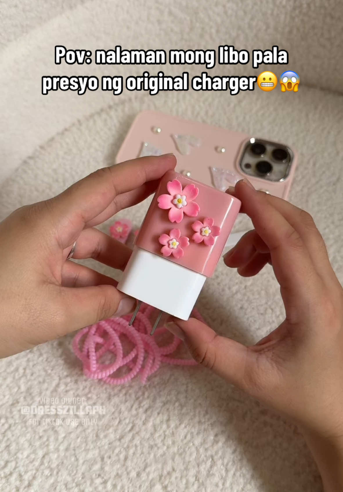 Hindi aantayin masira ang charger protektahan agad yan!  #chargerprotector #siliconechargerprotector #phoneaccessories #chargeraccessories #fyp 