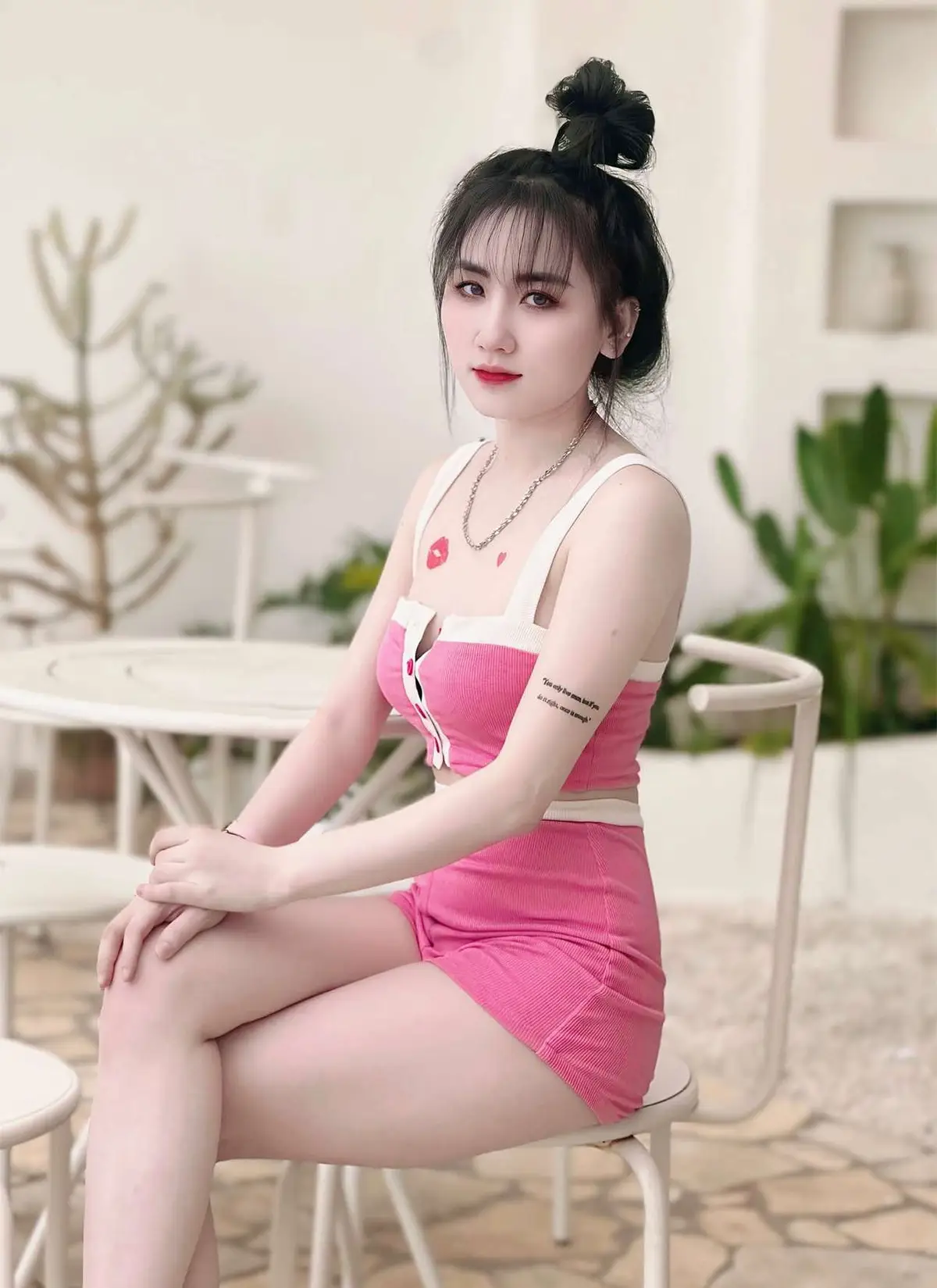 1 cô gái luôn cười tốt hơn 1 cô gái xinh đẹp “ Nhưng e có cả hai “#xh #xuhuong #viral 