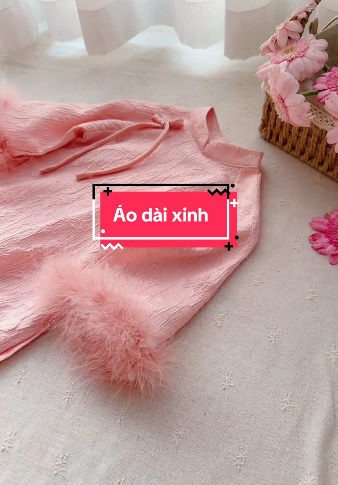 Unbox áo dài xinh cho bé gái 🥰 #tet #tet2025 #xuhuong #xuhuongtiktok #aodai #aodaitet #aodaibegai #thoitrangtreem #embeyeu 