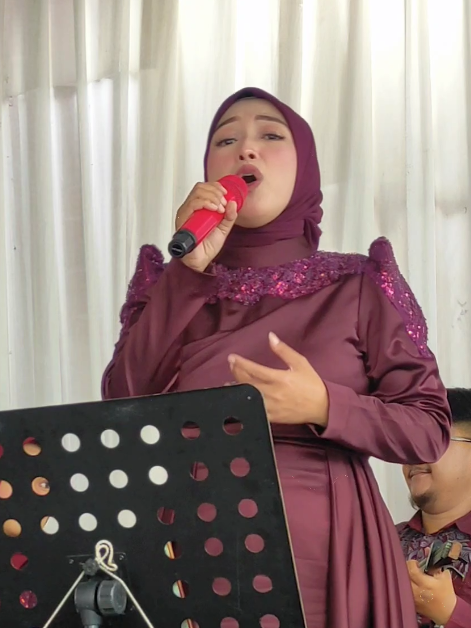 Madley Live Performance Gambus D'MIHRAN VOICE 🥰  #arabicsong #fyp #gambusarabic #gambus #viral 