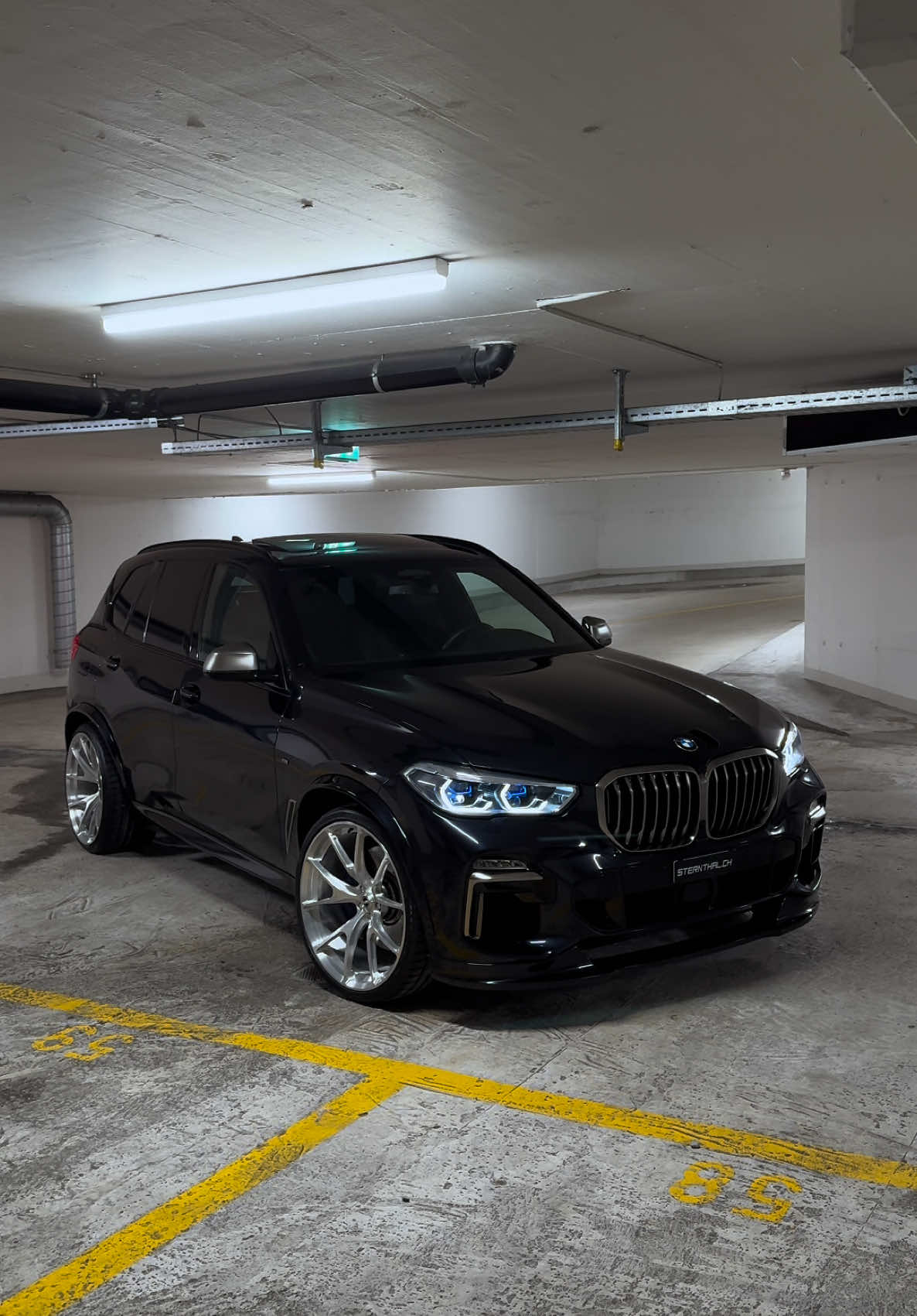 Shiny garage vibes with the X5! #bmw #x5m550 @Sternthal GmbH 