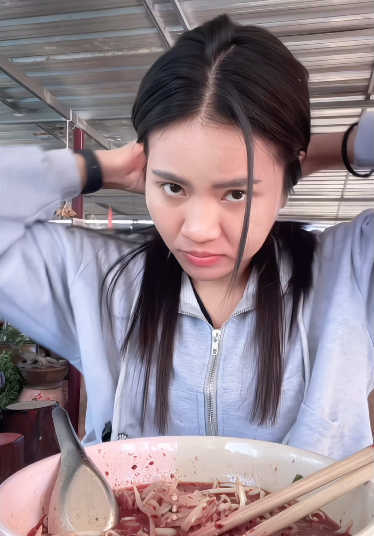 พึ่งรู้วาจของผู้ฮ้ายกะมื้อนี้ละ🤣 #fypシ #กิน #กินโชว์ #กินกับtiktok #กินกะเต๋ว  