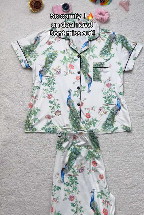OBSESSED with this PJset!!🥰🥰🥰  #lapelshirt#pajama#pjset#2pcs#shortsleeve#print#womenswear#loungewear#fashion#OOTD#dailywear #winterwardroberefresh #capsulewardrobe#newyear #newyearseve #newyearaura #makemyyear #shoplunarnewyear #newyearnewmio  #valentinesdaygift #2025