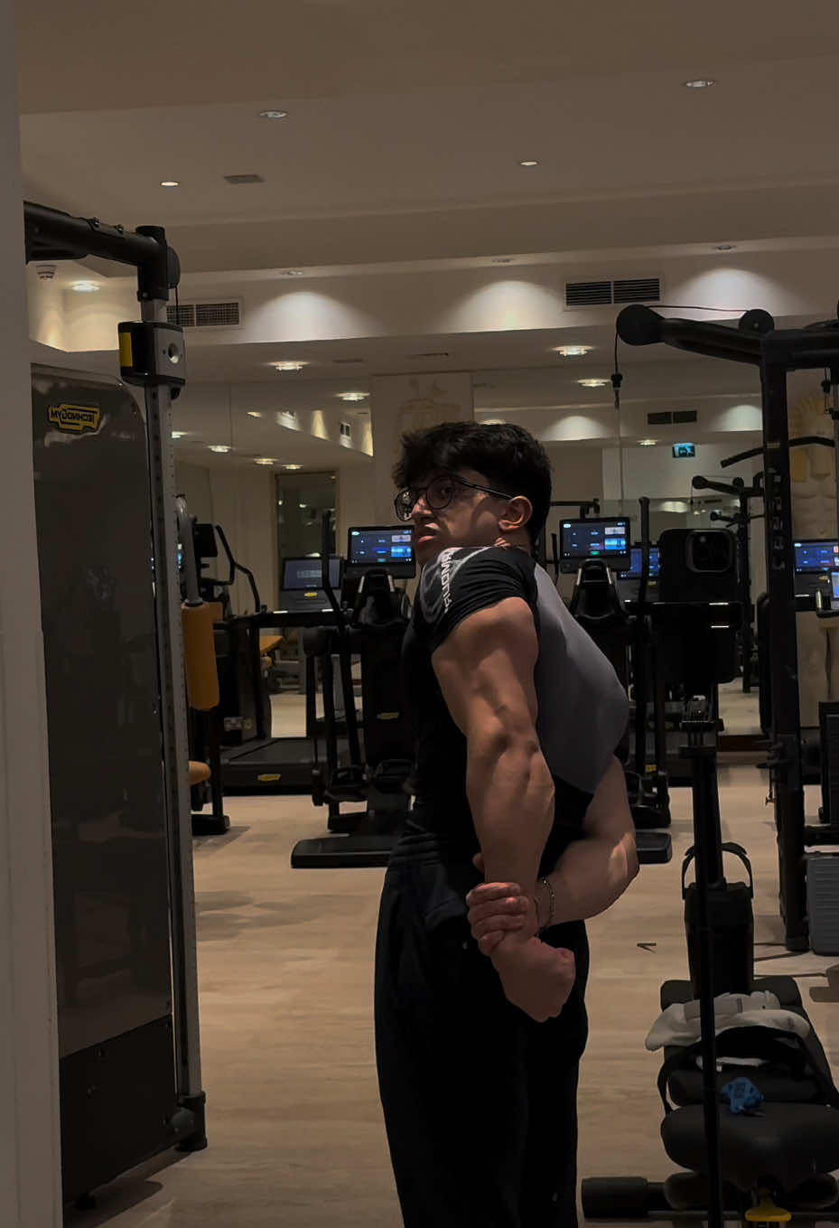 tricep moment