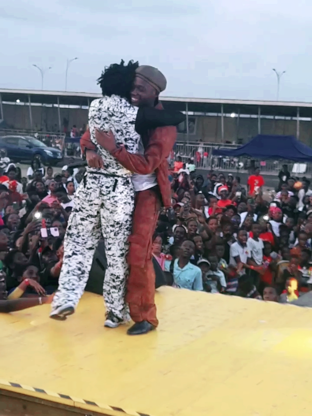 Olivetheboy performed with Kuame Eugene live on stage #obedmedia_ #viral #fyp #creatorsearchinsights 