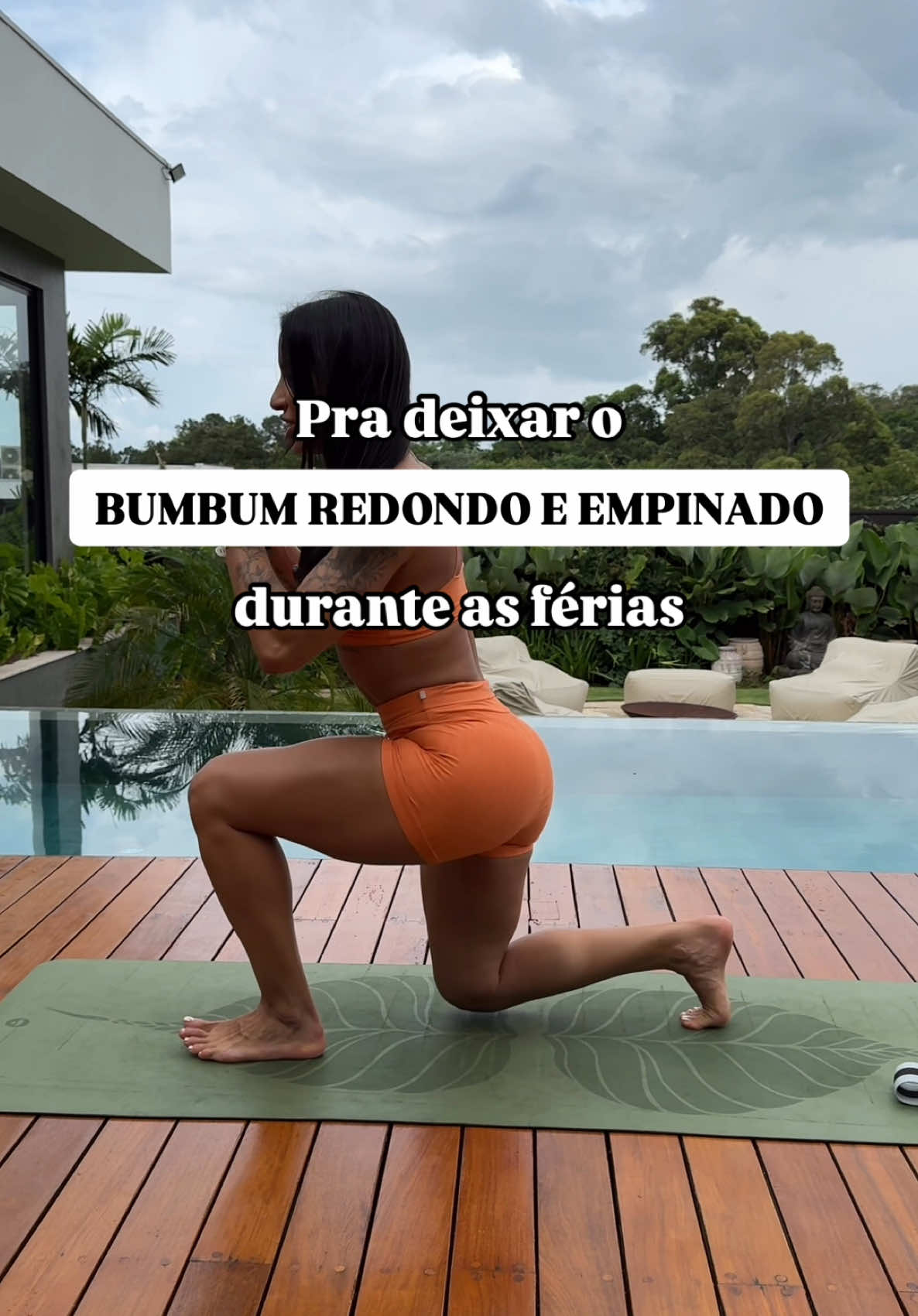 Treinão Rápido de 20 minutos pra manter o bumbum redondinho e empinadinho durante as férias😎🔥 Bora gatas💪🏽