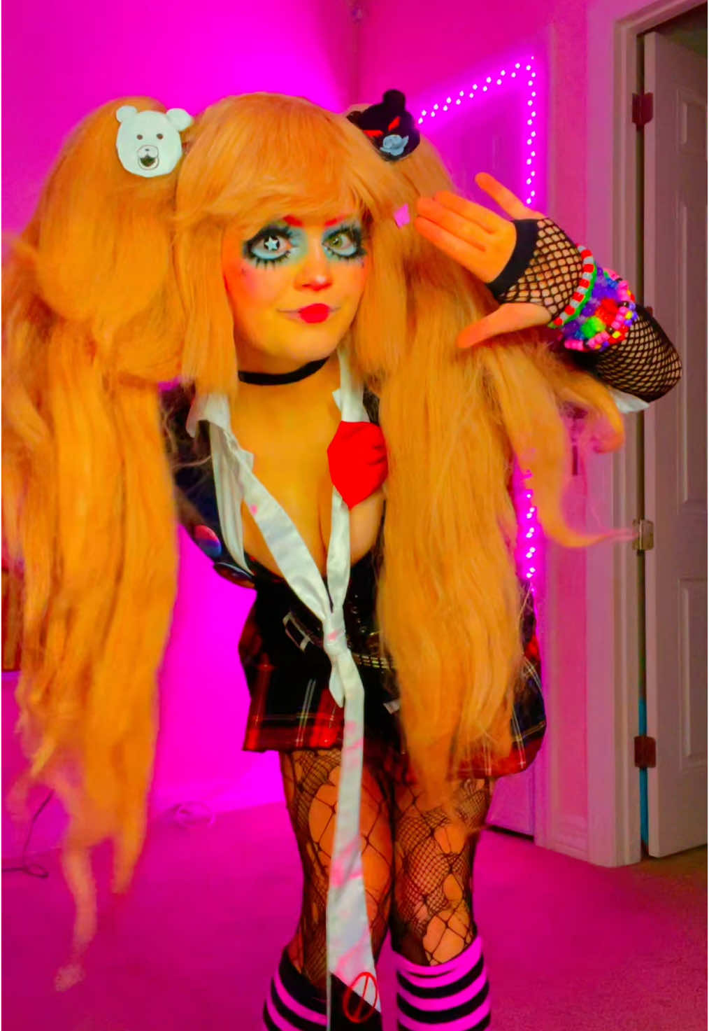 So uh I never actually stopped listening to Penelope Scott #junko #junkoenoshima #junkoenoshimacosplay #junkocosplay #danganronpa #cosplay #fyp #2020 #2020alt #2020cosplay #2020comeback #2020alttiktok 