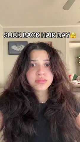 an arm workout I didn’t ask for🥵🥵 #hair #hairtok #slickback #hairstyles #hairstyle #fyp #fy #viralvideo 