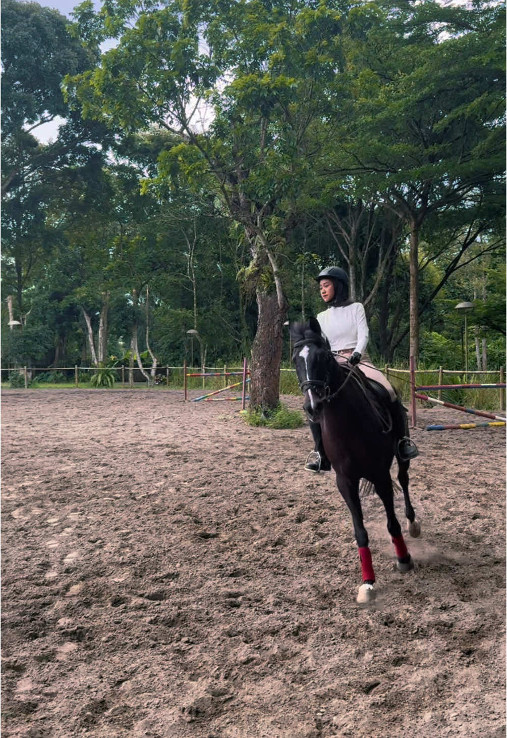 Start my january with riding🐎