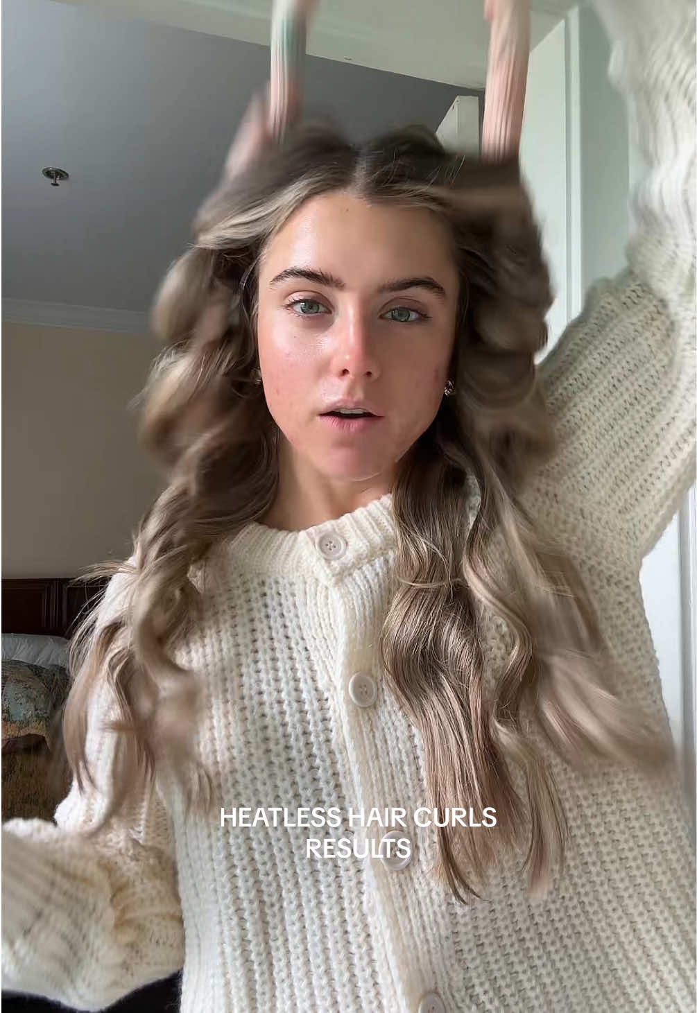 the hair hack that keeps getting me compliments is my heatless hair curls not only do these save my hair from heat damage and wasted time but the curls and volume I actually prefer from heatless hair curls vs a curling iron. 💆‍♀️💓 #hair #heatlesscurls #heatlesshair #heatlesswaves #hairstyles #hairhack #hairhealth #heatlesshairstyles #hairroutine #hairribbon #heatlesshaircurler #grwm #hairleggings #hairtutorial #hairtrends #curls #overnightcurls #overnighthair #overnighthairstyles #noheatcurls #haircurler #haircurls #noheathairstyles #haircurlingtutorial #overnightheatlesscurls #hairtok #fyp 