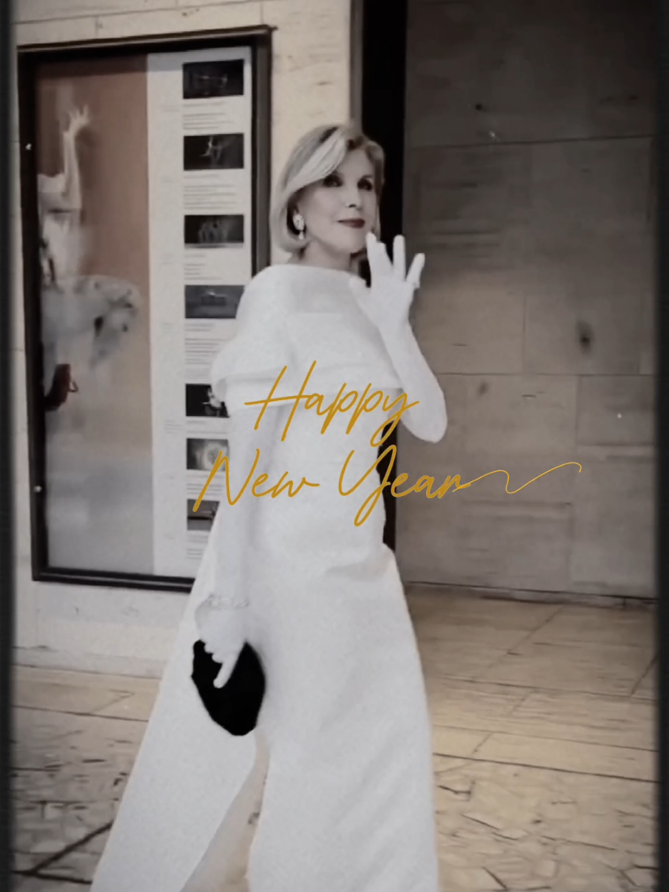Running a little late, but wishing you an amazing New Year 🎆🍀❤️ #christinebaranski #queenbaranski  #actress #actresslife #2024recap #recap #goodbye2024 #hello2025 #happynewyear #agnesvanrhijn #thegildedage  #tanyacheshamleigh #MaryannThorpe #cybill #dianelockhart #thegoodwife #thegoodfight #thebigbangtheory #beverlyhofstadter #thegrinch #marthamaywhovier #cruelintentions #ABadMomsChristmas #fyp #foryou #viral #foryoupage #tiktok #fy #trending