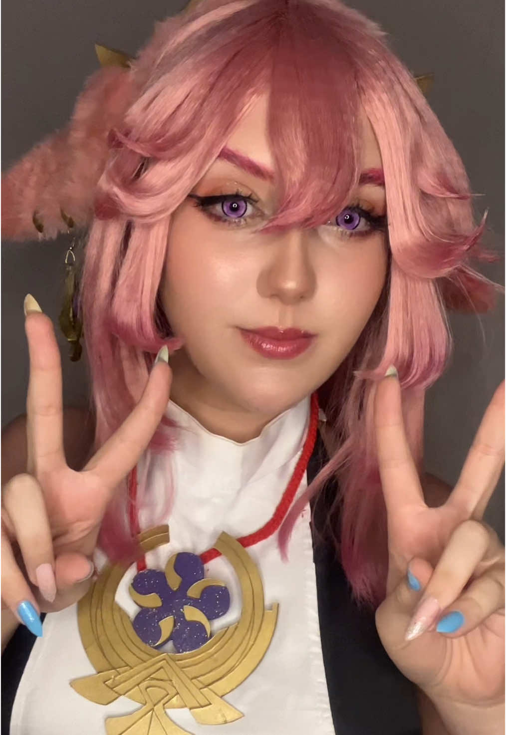 Para o primeiro vídeo do ano não tinha como ser diferente! Com meu cosplay fav 🦊🌸 | | #Cosplay #genshin #anime #fyp #genshincosplay #animefyp #cosplayergirl #hoyocreators #GenshinImpact 