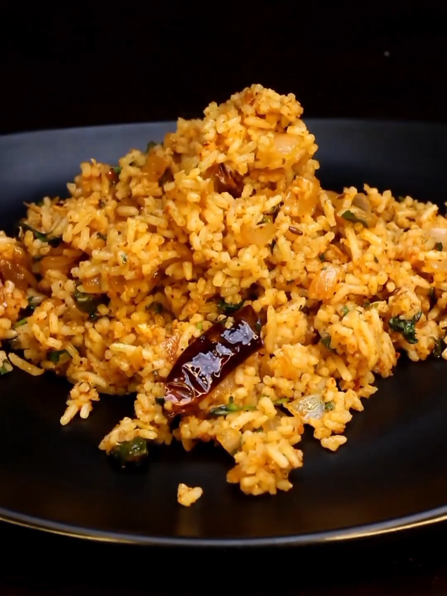 Chilli Garlic Rice #chilli #garlic #rice #spicy #bbq #biryani #biryanilovers #cooking #Recipe #fyp #foryou #foryoupagе #tranding #grow #growmyaccount #unfreezemyacount 