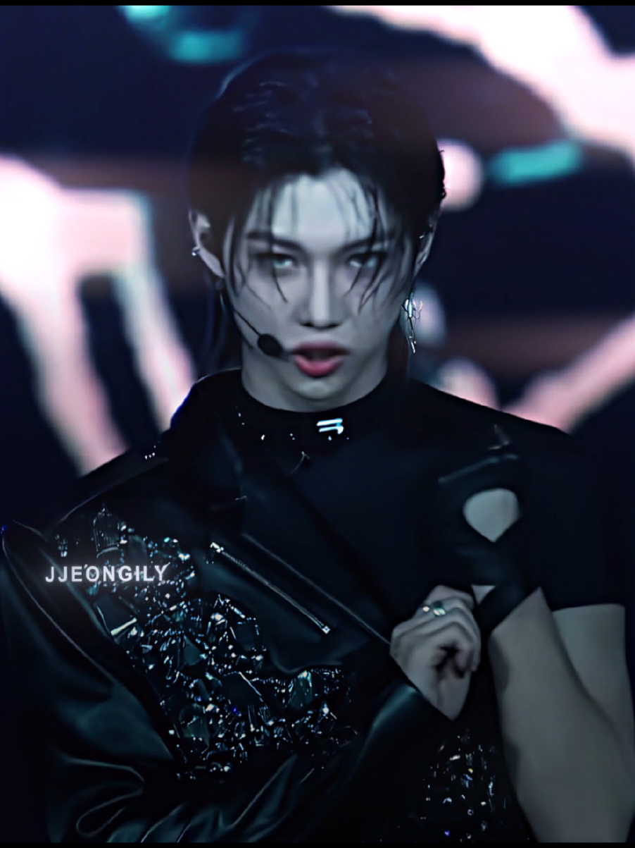 bang #felix #straykids #skz #leefelix #felixedit #kpop #edit #jjeongily #fyp  dt @ilovefelix @ꨄ︎ ryan @loos⭑合 @Yeosul @ℭ𝔢𝔠𝔢 ★ @⋆𐙚𝕭𝖊𝖆𝖙𝖗𝖎𝖈𝖊ఌ @LYNN  ac @𝓪𝓶𝓫𝓮𝓻 ♫ 