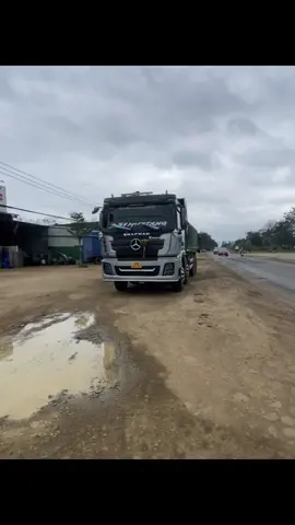 Ae thấy con mẹc này OK k ae lên nhạc 