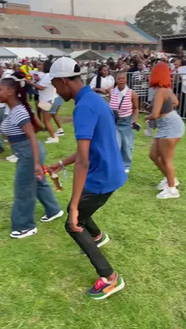 you will remember the name Blessing Mosha by fire by force🤣🔥💪#amacombodancechallenge #tiktoksa #shebeshxt #foryoupage❤️❤️ #mosha #20k #followers #rozza 