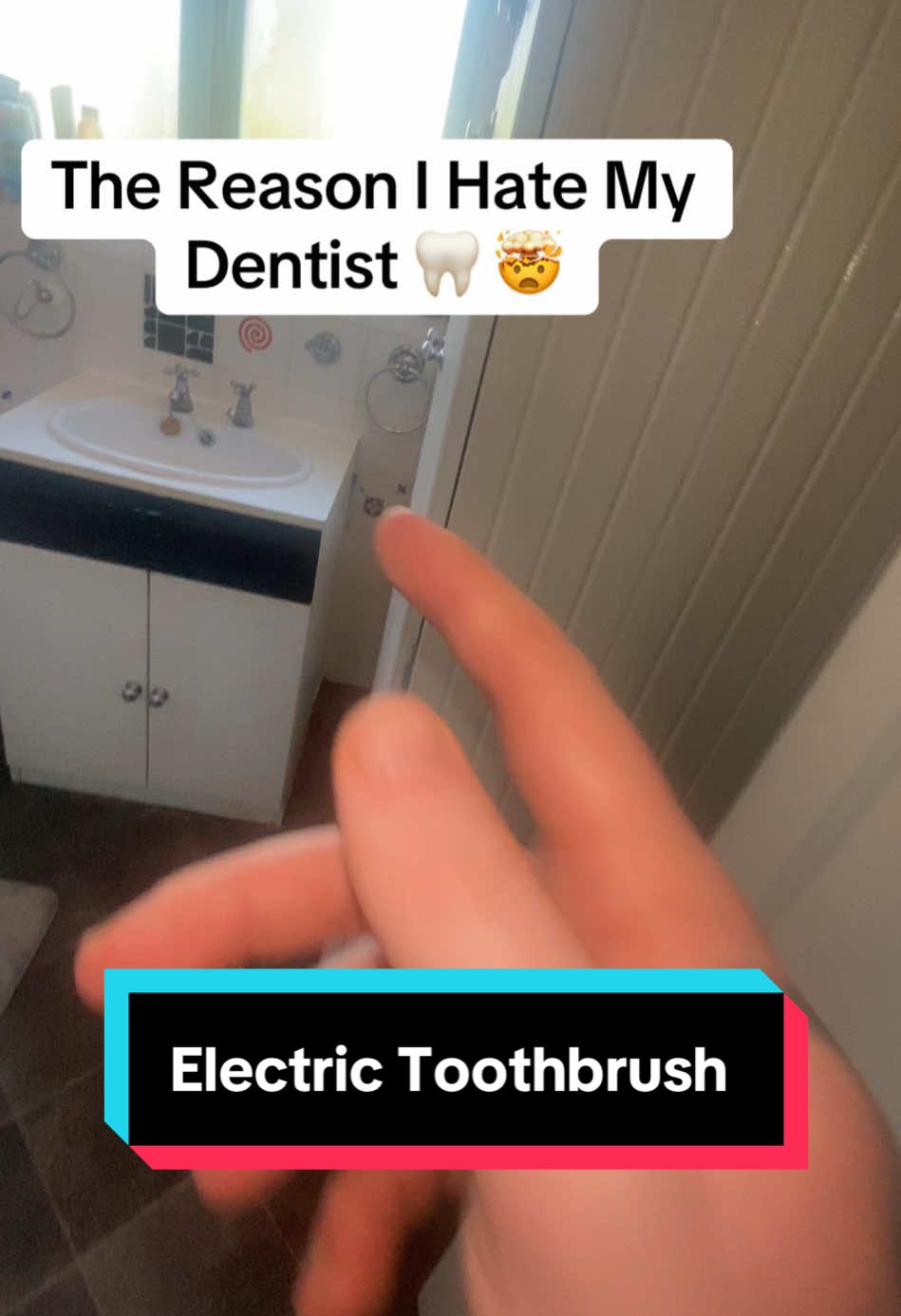 Can’t Believe My Dentist Said I Need An Electric Toothbrush & My Breath Stinks…. #electrictoothbrush #dentalhygiene #cleanteeth #toothbrush #tiktokmademebuyit #spotlight #dealdrops 