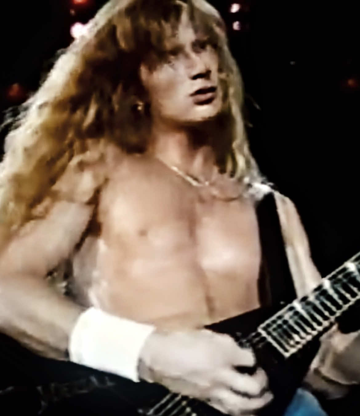 new year, new me, same old man😼 #davemustaine #davemustaineedit #megadeth #megadethedit #thrashmetal #80s #90s #fyp #xyzbca #foryou #aftereffects 