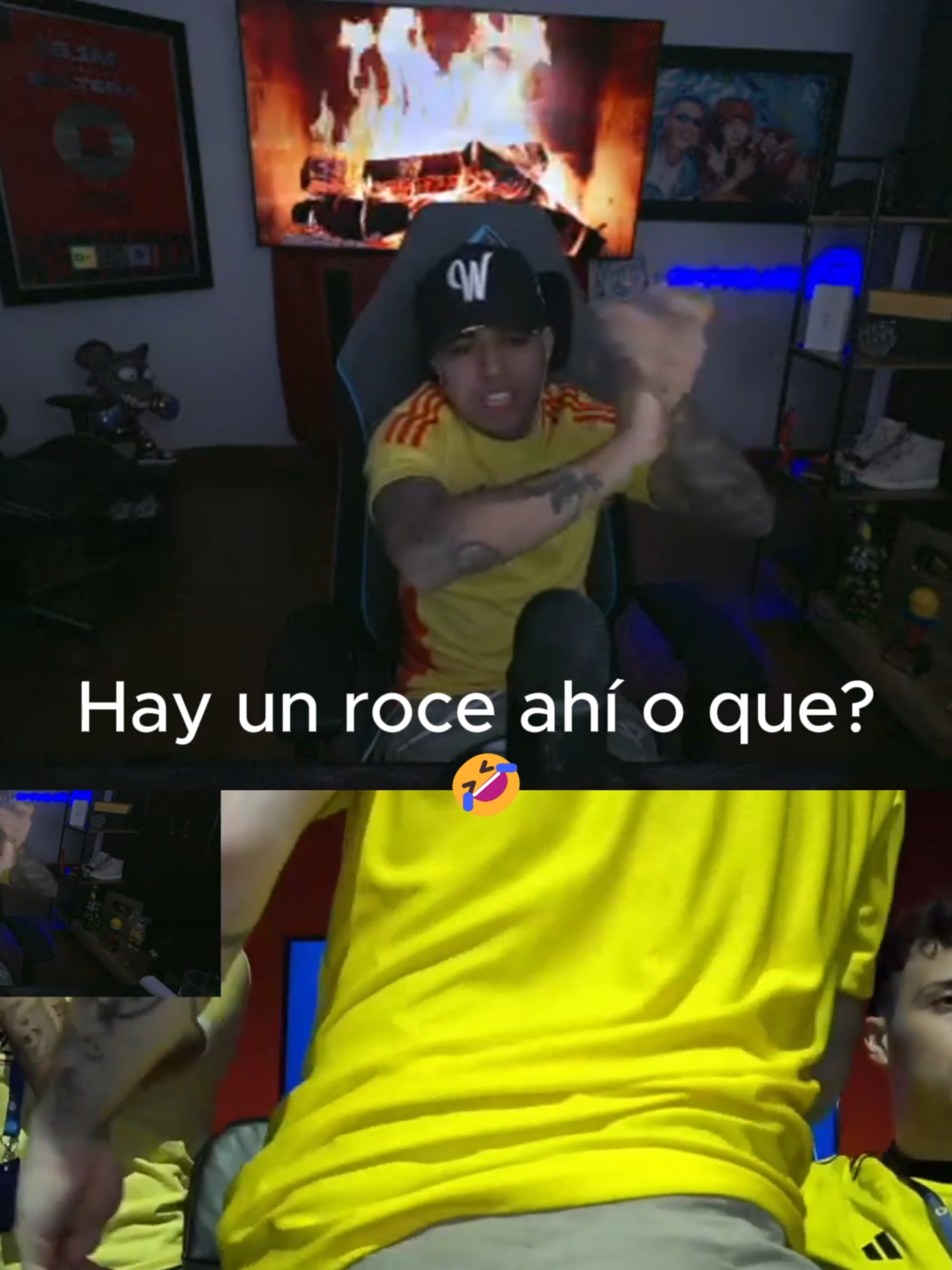 Hay un roce ahí o que 🤣 #westcoltiktoker #humor #westcol #westcolclips #WClips #colombia #twitchwestcol #viral_video #videosderisa #comedia #divertido #parareir #risas #nocopy #fyp #parati #laparce #pelicanger #juansguarnizo