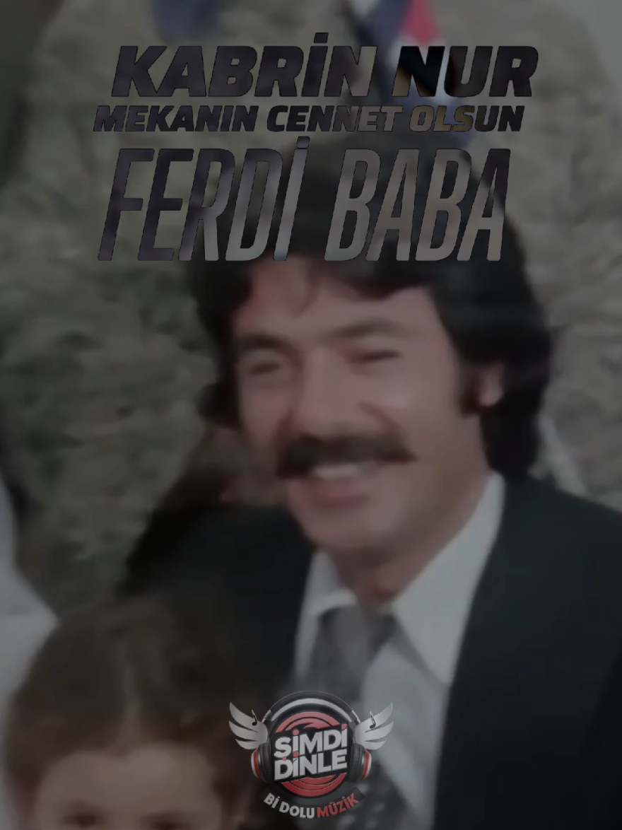 Gitsen bile hatıran bize yeter ferdi baba kabrin Nur mekanın cennet olsun 🙏😥 Ailesinin ve Tüm Sevenlerinin Başı Sağolsun... #ferditayfur #ferdibaba #arabeskinkralı 