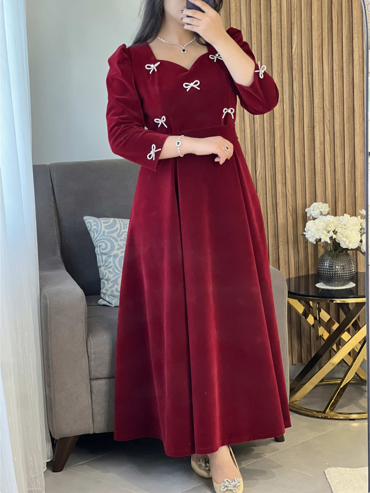 ✨ une robe différente trop classe, chic et unique  ✨ #explore #العروسة_الجزائرية #algerienne #الجزائر🇩🇿 #couture #fyp #viral 