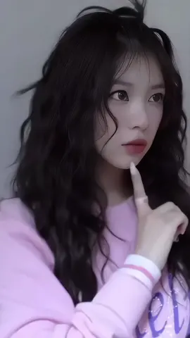 #MOKA fancam ☆ @໑⸧  𐓣͞𐐼ⱺო͟ꪱ࣪ 🪺 ︪︩⸃⸃ | i dislike selena but i like this song #moka #fancam #fyppppppppppppppppppppppp #illit