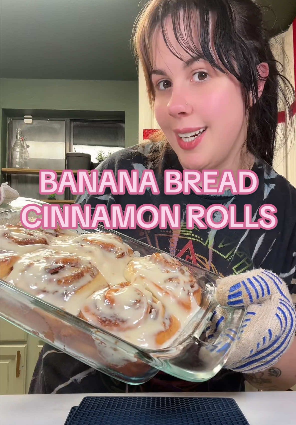 Banana Bread Cinnamon Rolls 🍌  . . Sorry this video is so long, it took me three days to find time to film it all #mazerlaser #fy #fyp #EasyRecipe #viral #bananabread #cinnamonroll 