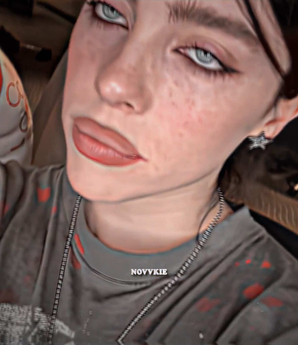 I'm late but I still had to edit her grwm  #NEEDTHAT #BILLIEEILISH  ➤ scp: @overbills  > ac: @Reedsaudios ❀  ➤ topaz/cc: me > shakes: me/@༺eva༻  ➤ @BILLIE EILISH  #aftereffects #edits #billie #billieeilishedits #ae #eilish #fyp #be #grwm #hmhas #billieeilish #aftereffectsedits 