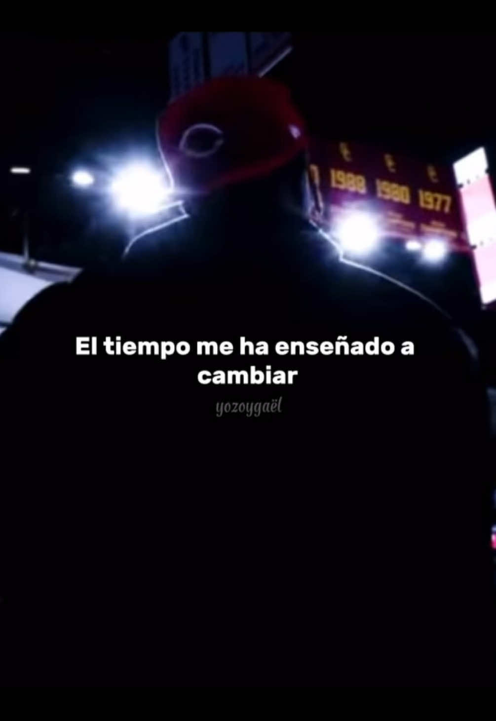 “Este año me lo dedico a mi y si saco tiempo será para las personas que sé que lo van a valorar. No tengo tiempo que perder porque el mismo tiempo está en mi contra y lo quiero aprovechar al máximo. Soy yo contra mi mismo” #frasesqueinspiran #sitecaeslevantate #yozoygaël #paratiiii #viralllllll 