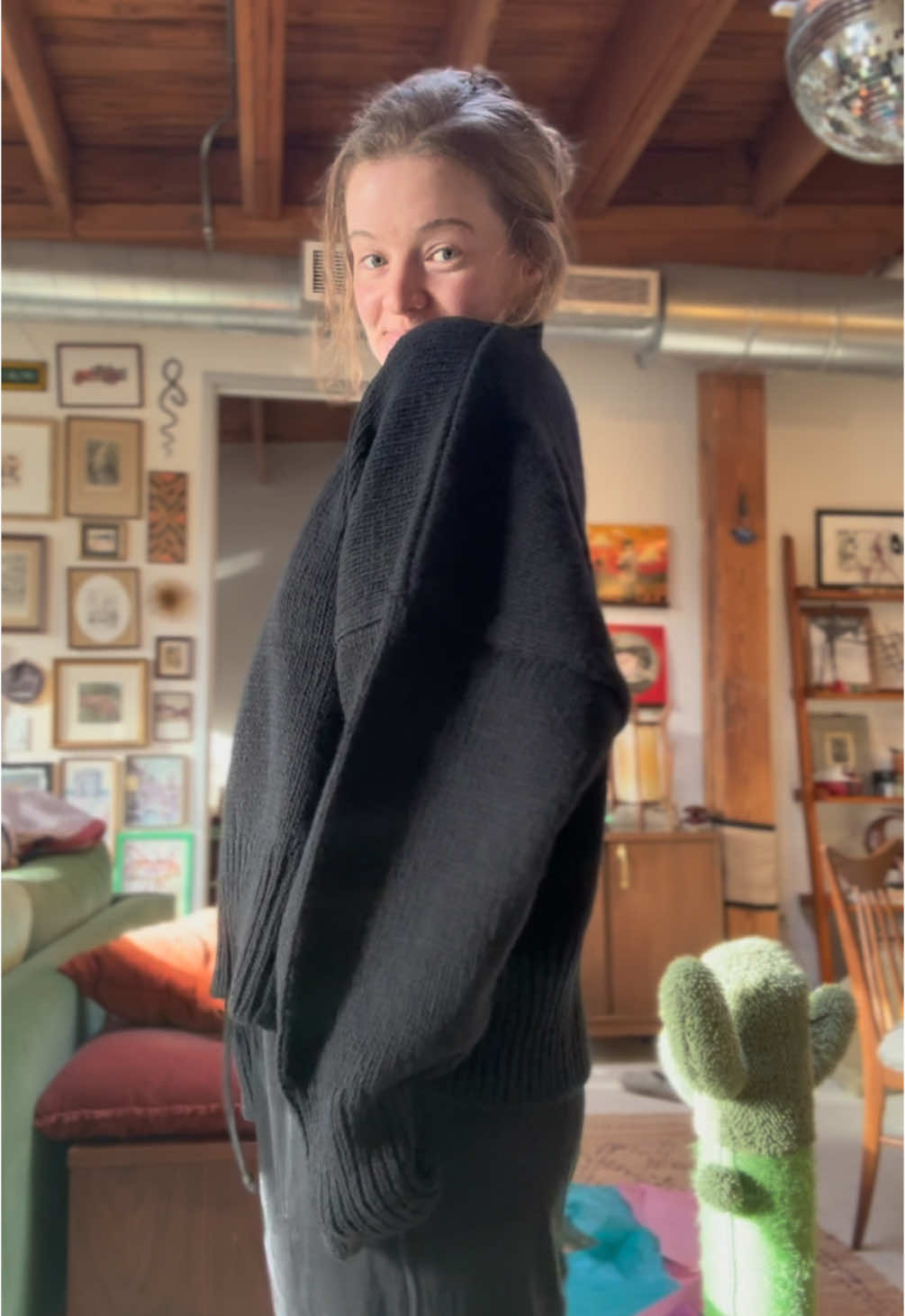 My new Babaa! This is jumper no15 in black wool! #babaa #babaajumper #babaasweater #sweater #sweaterweather #wool #Sustainability #sustainablefashion 