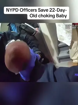 NYPD Officers Save 22-Day-Old choking Baby #baby #office #cops #policeofficer 