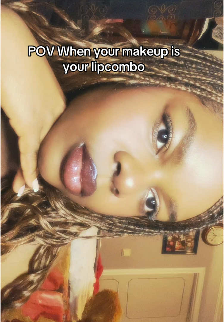 Comment if you want a tutorial 😉🥰#lipcomb #blackgirlmagic #lipcomboisthenewmakeup #girly 