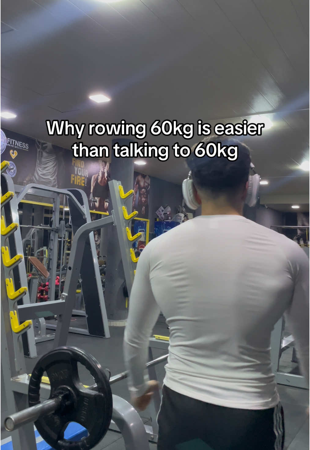 A mystery that needs to be solved #gym #GymTok #viral #foryourpage #fyp #trend #foryou #Fitness #bodybuilding #bodybuilder #biceps 