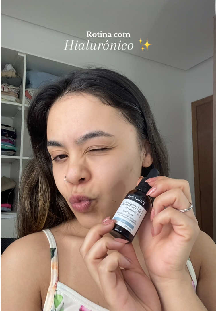 Esse hialurônico me ganhou tantoo 😭 @Principia #skincarenoturna #hialuronico #skincaretiktok #rotinadeskincare #cuidadoscomapele #autocuidadofeminino #fyp #vaiprofy 