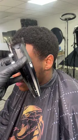 dm to book📲 @RZ.LCG24z #fypp #westbromwich #ishycutz #taper 
