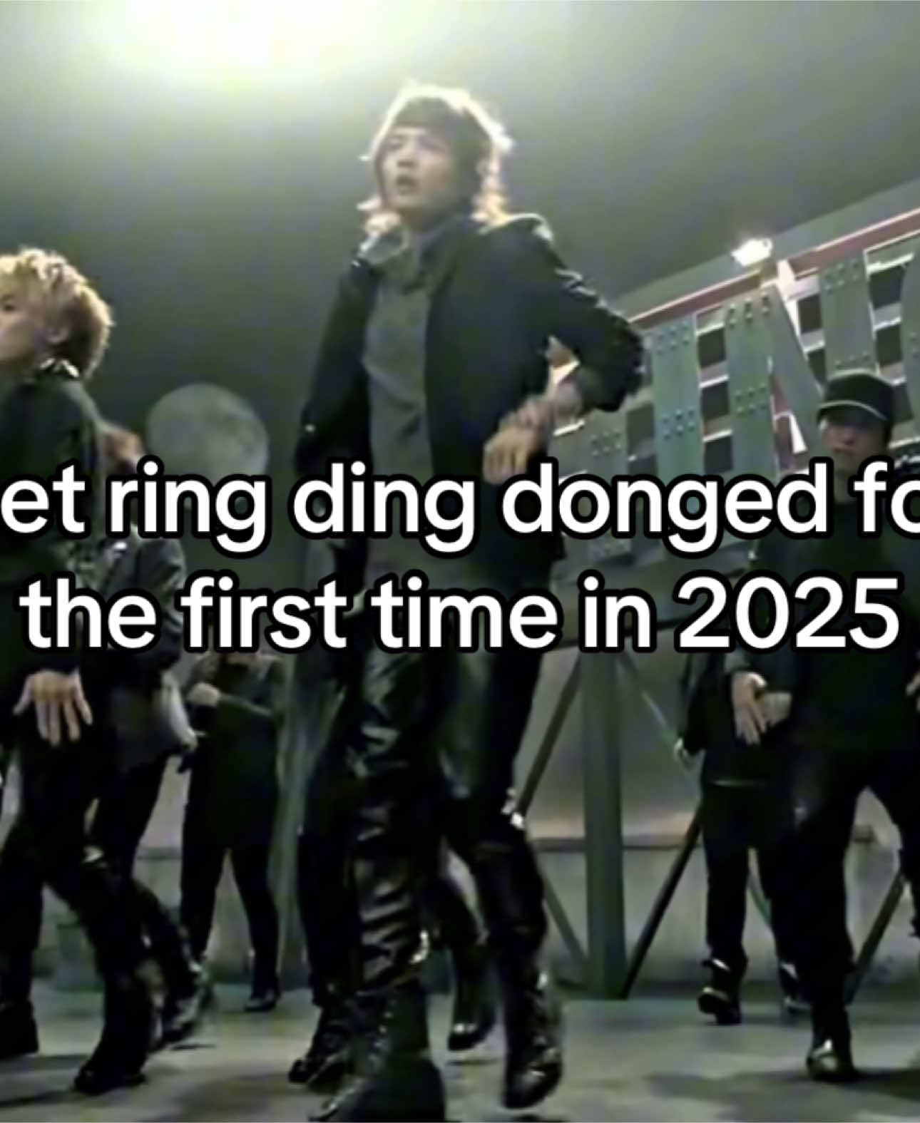 will forever be THAT song #shinee #ringdingdong #fyp #kpop 