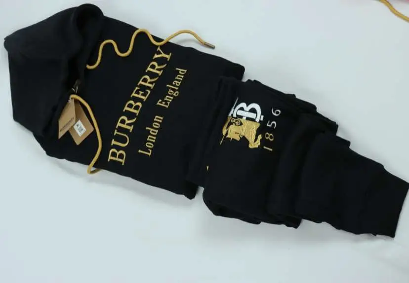 *Unisex Embroidery tracksuit (Hoodies + Sweatpants)* *Label: BURBERRY* Fabrication: 100%cotton polar fleece (1 side brush) GSM-360  Colors: 5 (Black, White, Red, Cream, Baby Pink)   Size:   S M  L  XL  Ratio: 1  3   3   1   Intact conditions with tag and poly box Direct from the manufactures  ❤️ Dear customers : Please allow us to ship your order in 10 to 12 days.  👉 Please put the items into your bundle and contact us for Sizes and colours.  *****Please contact us for bulk order ******** 👉 Discount will apply  on large order