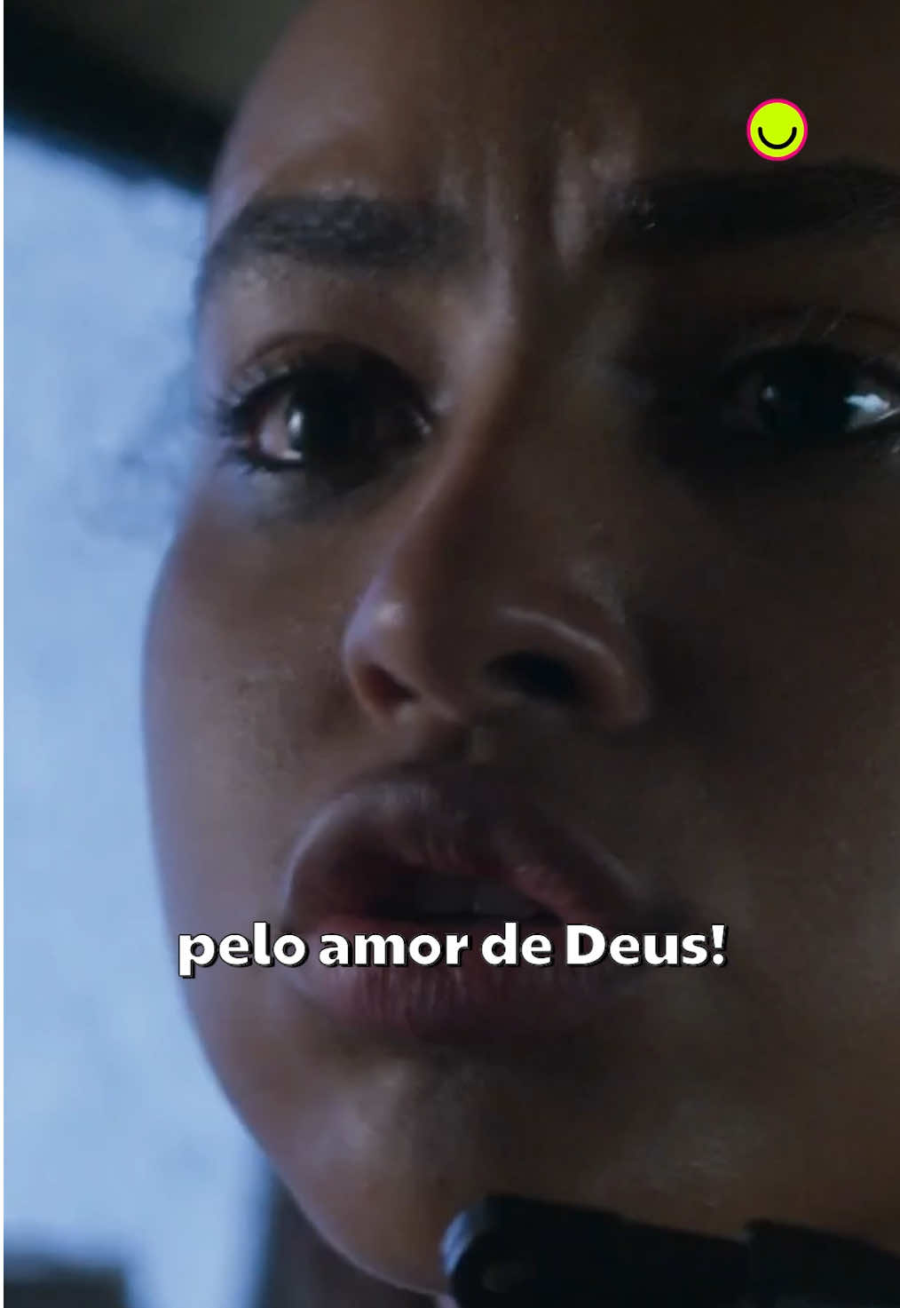 Depois de ter o helicóptero que estava sabotado por Mavi, Viola pula no mar para tentar se salvar. #ManiaDeVocê #Novelas #gshow