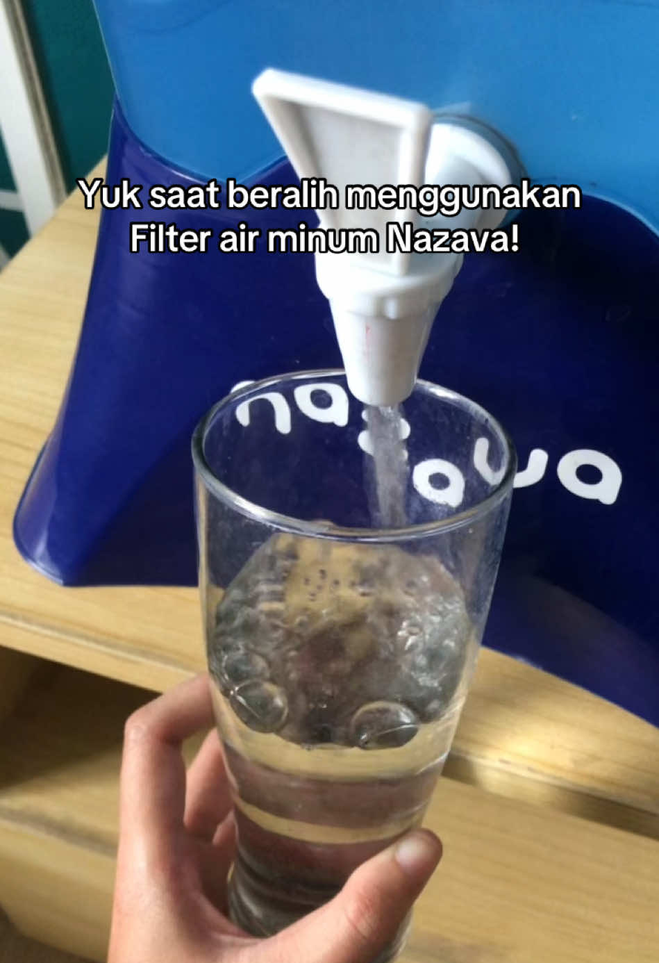 Tahun baru mari buat gebrakan baru dengan beralih menggunakan filter air minum Nazava!  #Sustainability #SafeWaterForAll #Nazava #RamahLingkungan #GantiKeNazava #SaringanAir #PenjernihAir #AirMinum #AirPutih #NazavaWater #DispenserAir #PenyaringAir #Praktis 